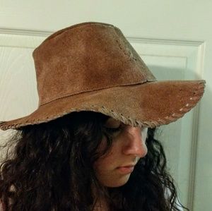 VINTAGE HANDMADE LEATHER SUEDE 70'S HIPPIE  HAT